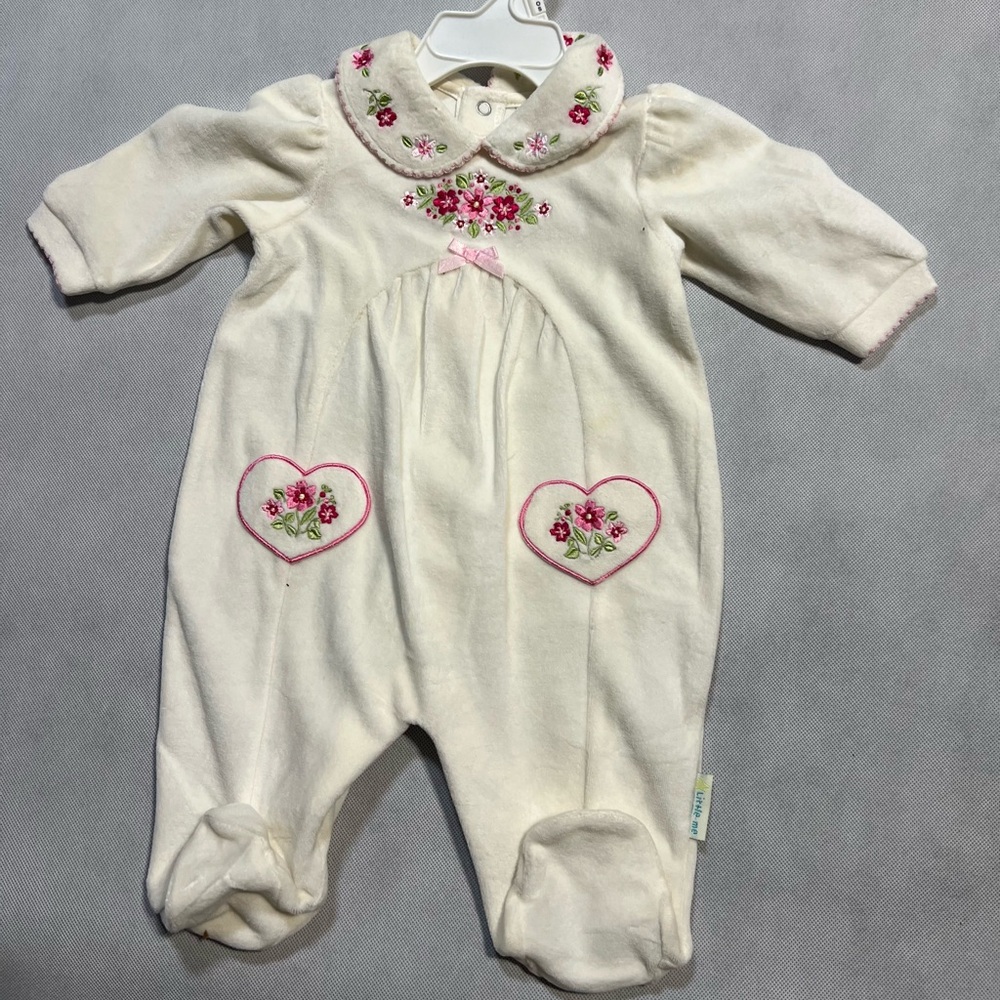 Vintage Girls Little Me Peter Pan Collar Footed Onesie with embroidered flowers